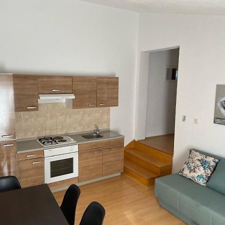 Apartman Polegubic ビオグラード・ナ・モル エクステリア 写真